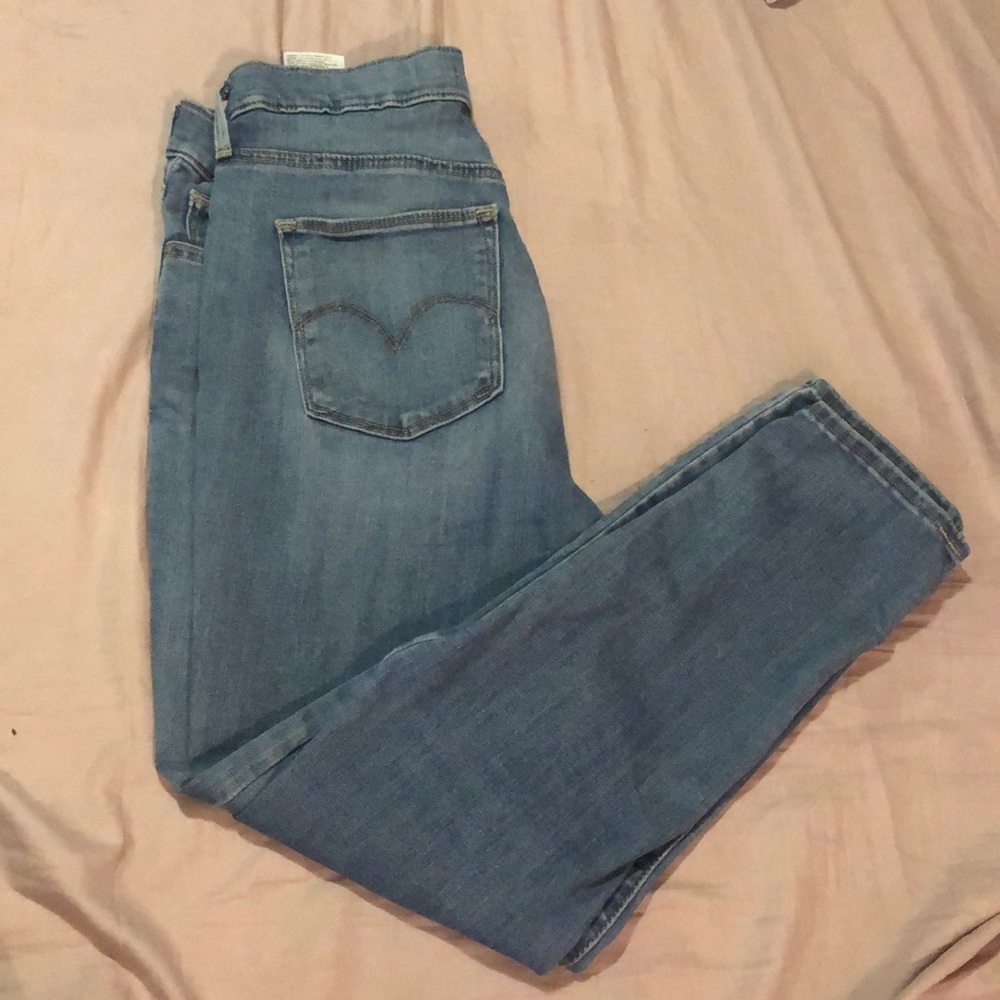Levi’s size 31